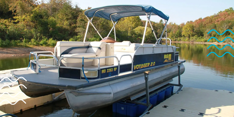 How to Level a Boat Lift